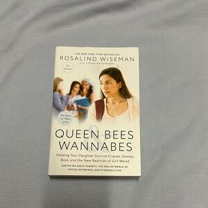 Queen Bees & Wannabes Book
